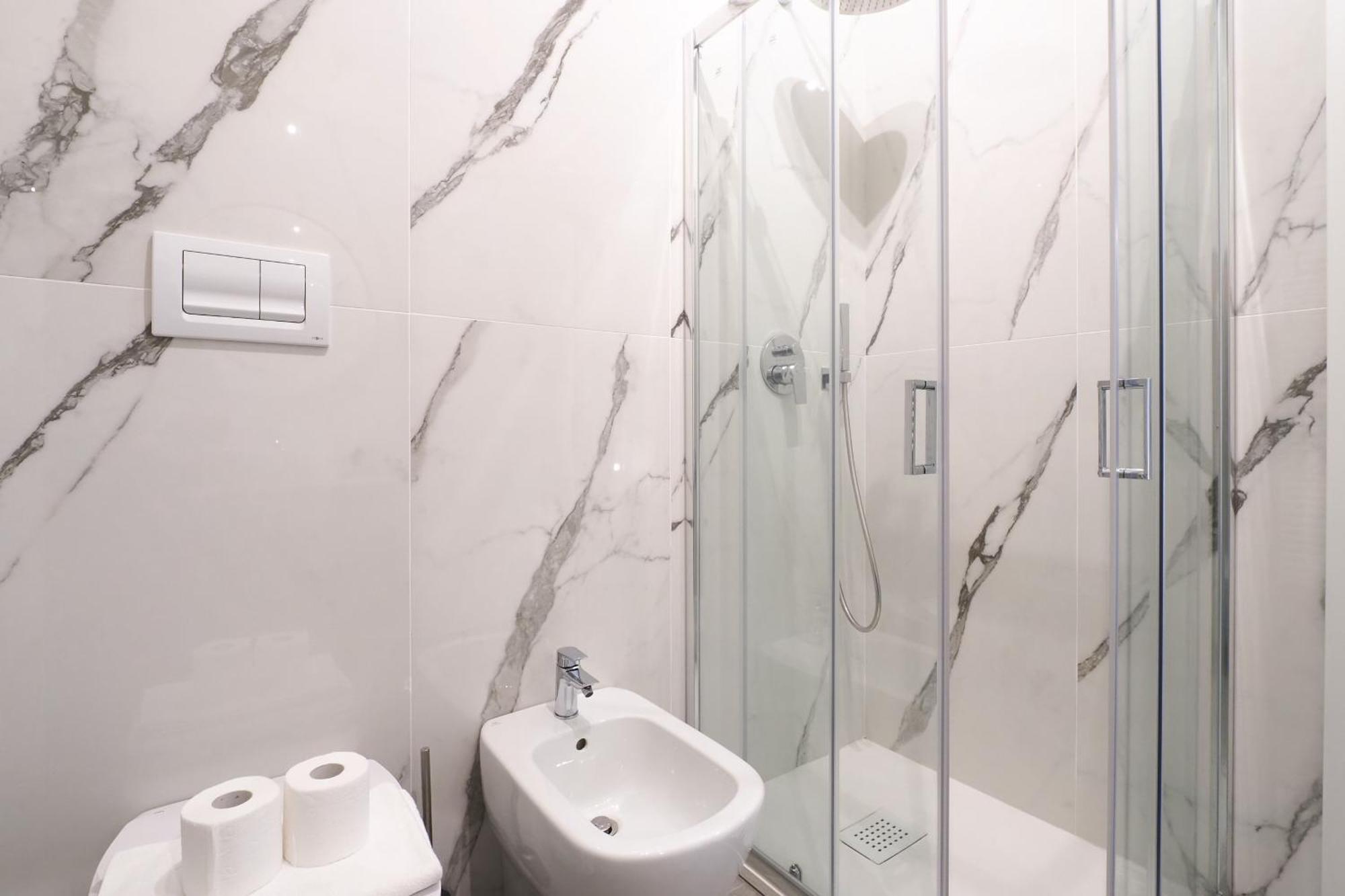 Mila Apartments Fiera Milan Exterior photo